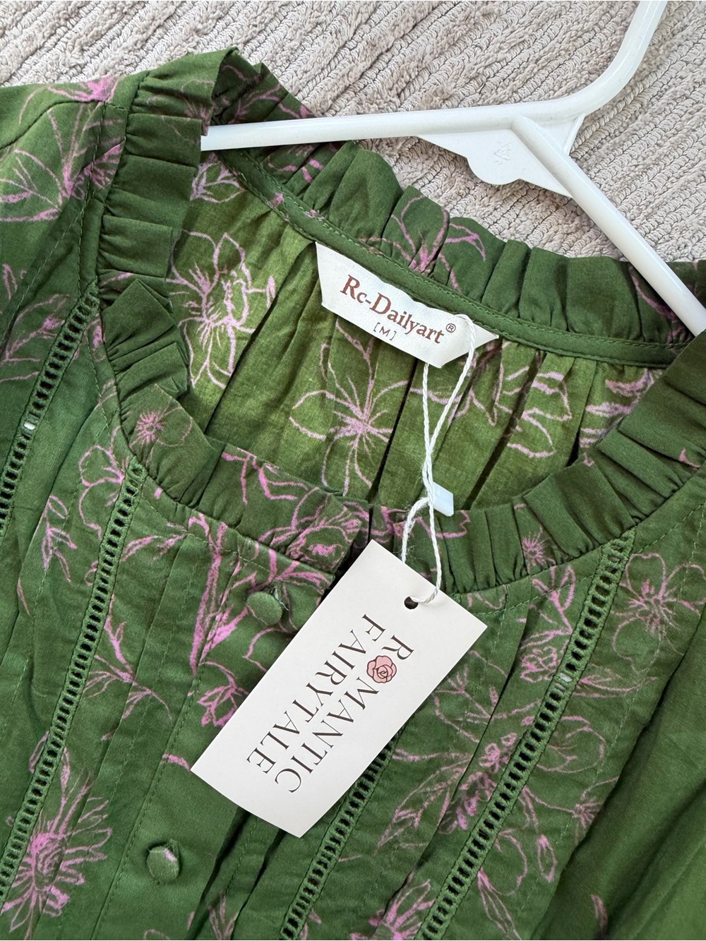 Green Floral Button-Front CottageCore Midi Dress with Smocked Waist. New W Tags - Picture 3 of 16